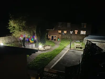 Jardin de l'établissement La Vallée Appartement Proche du Mont Saint Michel