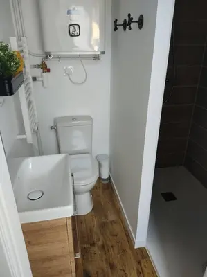 Salle de bains dans l'établissement La bergeronnette