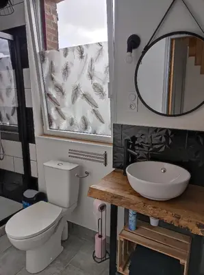 Salle de bains dans l'établissement LE GITE ADORE