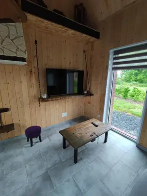 Télévision ou salle de divertissement dans l'établissement LE GITE ADORE