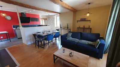 Coin salon dans l'établissement appartement du croissant