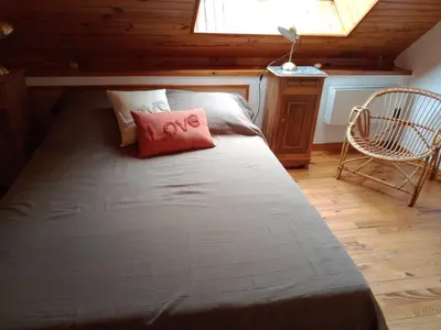 Un ou plusieurs lits dans un hébergement de l'établissement GITE LE PRESSOIR DE LA BAIE 20 km DU MONT ST MICHEL