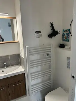 Salle de bains dans l'établissement Plat Gousset - RDC