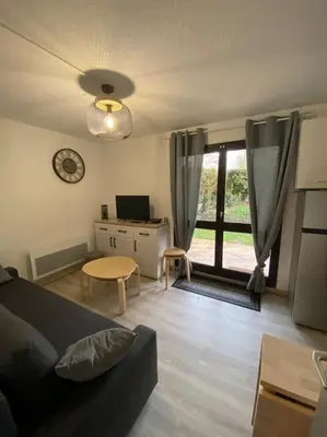 Télévision ou salle de divertissement dans l'établissement Cabourg - Appartement - 4 pers - 1 ch - Piscine