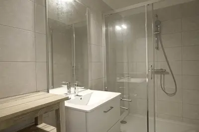 Salle de bains dans l'établissement Gold Beach Studio