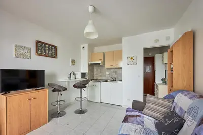 Cuisine ou kitchenette dans l'établissement Galys - Appt à 1 km de la plage