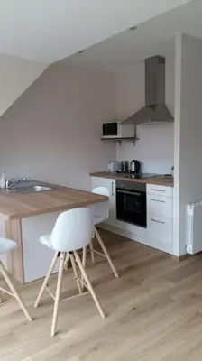 Cuisine ou kitchenette dans l'établissement Agréable studio a la campagne et proche de la mer