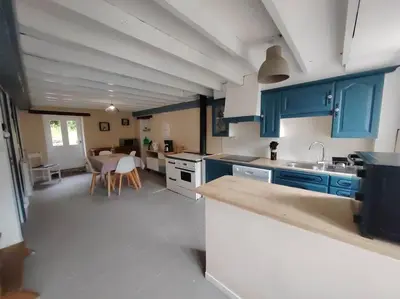 Cuisine ou kitchenette dans l'établissement Gîte du Connétable