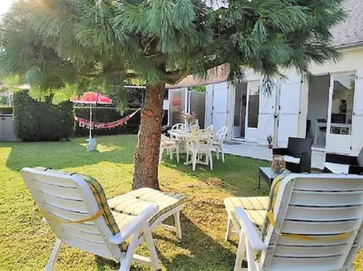 Jardin de l'établissement Baie du Mont Saint Michel - Maison Bord de Mer
