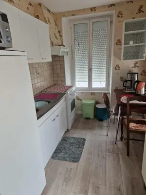 Cuisine ou kitchenette dans l'établissement Saint Pair sur Mer 50 m de la plage