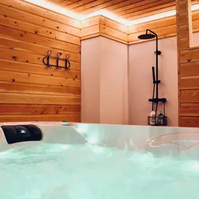 Duplex accès jacuzzi illimité M