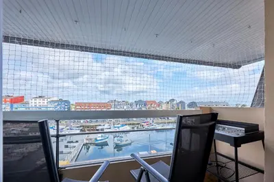 Balcon ou terrasse dans l'établissement Le Tikahupo - Charmant appt vue sur le port
