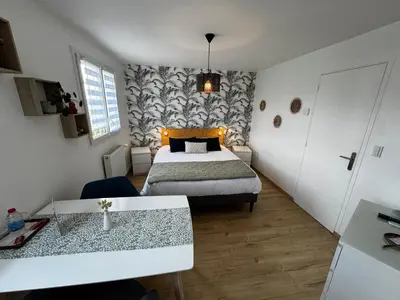 Un ou plusieurs lits dans un hébergement de l'établissement 2 Chambres chez l habitant à proximité baie du Mont Saint Michel Avranches