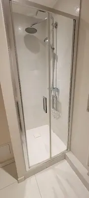 Salle de bains dans l'établissement Vue mer - Superbe Appartement à 50 m de la plage et du centre ville