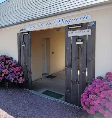 Façade ou entrée de l'établissement Baie du Mont Saint Michel / Gîte de la Vaquerie