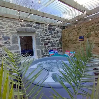 Jolie maison au calme et proche mer avec spa en option