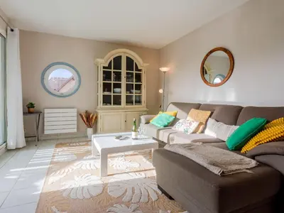 Coin salon dans l'établissement Apartment Le Belvédère by Interhome