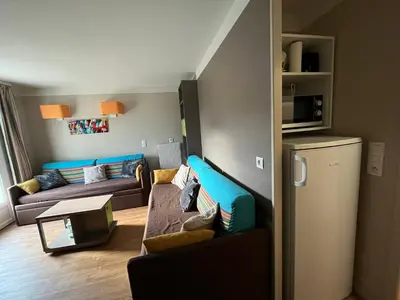 Cuisine ou kitchenette dans l'établissement L'AIGRETTE - Appartement 5 pers - Courseulles port de plaisance