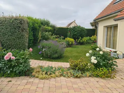 Jardin de l'établissement CHAMPAGNE