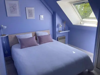 Un ou plusieurs lits dans un hébergement de l'établissement Maison familiale dans une rue paisible
