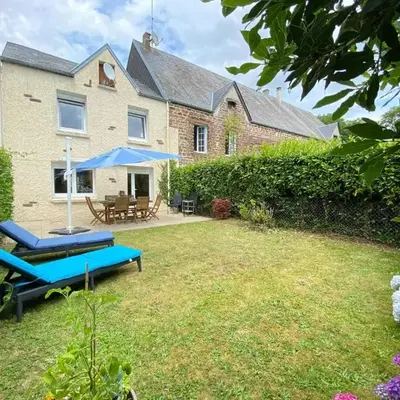 Charming Cottage near Mont St Michel Bay