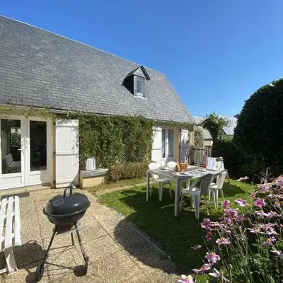 Holiday Home in Carteret near Dunes & Beach