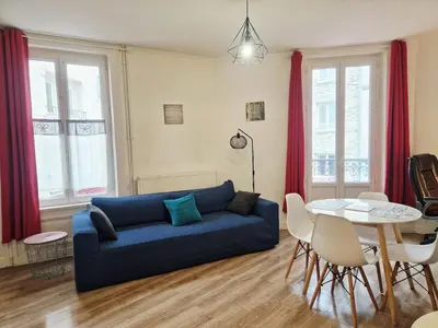 Coin salon dans l'établissement Frégate