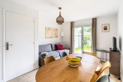 Télévision ou salle de divertissement dans l'établissement Résidence Port Guillaume - maeva Home - Maison 3 pièces 6 personnes - Budget MAE-5714