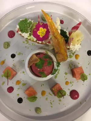 Nourriture dans l'hôtel ou à proximité