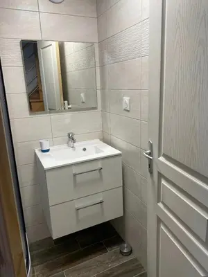 Salle de bains dans l'établissement Café de la Liberté