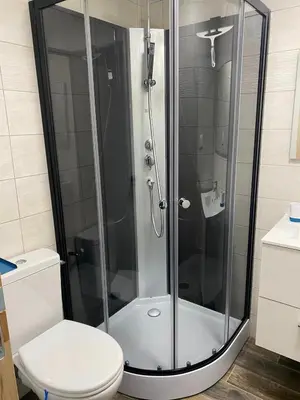 Salle de bains dans l'établissement Café de la Liberté