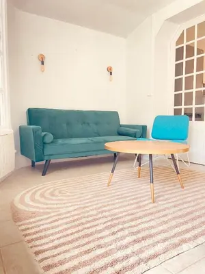 Coin salon dans l'établissement Maison le havre des marées