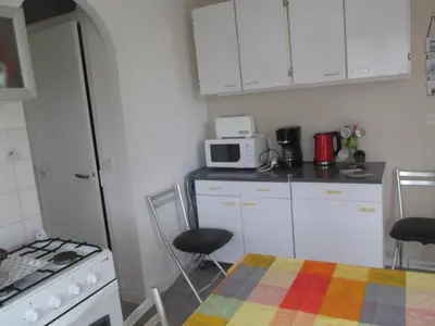 Cuisine ou kitchenette dans l'établissement MAISON A LA MER