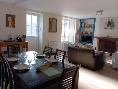 Coin salon dans l'établissement Maison de pécheur a Barfleur