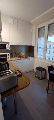 Cuisine ou kitchenette dans l'établissement Sirius - SILS