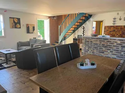 Coin salon dans l'établissement Gîte la Villemain