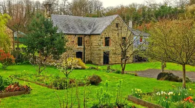 Jardin de l'établissement le moulin des riviéres