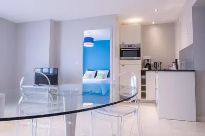 Cuisine ou kitchenette dans l'établissement Résidence La Plage d'Or