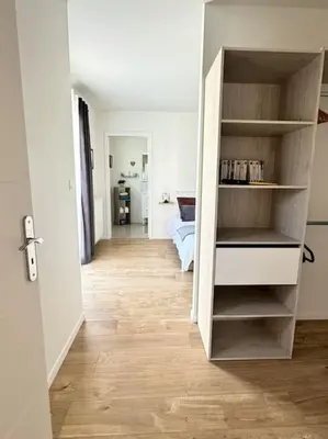 Un ou plusieurs lits dans un hébergement de l'établissement La Maison bleue - Plain-Pied proche plages et Caen