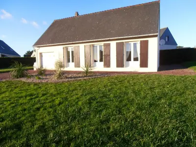Jardin de l'établissement Maison charmante à Portbail avec jardin et vue mer