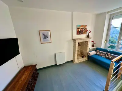 Un ou plusieurs lits dans un hébergement de l'établissement Cosy village house with home cinema