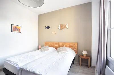 Un ou plusieurs lits dans un hébergement de l'établissement Les Sables D'or - Joli T3 200m de la plage