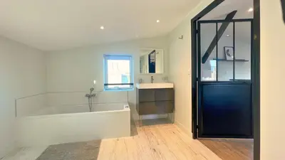 Salle de bains dans l'établissement AU 43 BIS