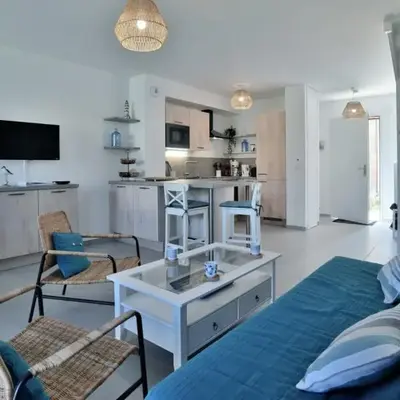 Les Flots de Port Mer Maison tout confort pour 4 pers avec jardinet à Port Mer à Cancale à 5 min à pied de la plage Côte d'Emeraude
