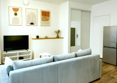 Télévision ou salle de divertissement dans l'établissement Logement proche Hypercentre CAEN