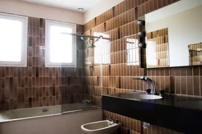 Salle de bains dans l'établissement Villa Les Daules