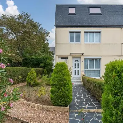 Maison familiale avec jardin - 5 chambres