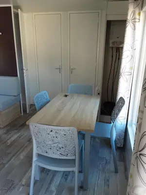 Coin salon dans l'établissement Riva Bella chez Caraphou