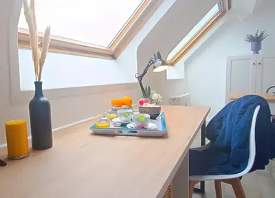 Plan de l'établissement Studio Tout équipé en Hyper-Centre avec Parking Privé et Gratuit - Vue sur la Ville et Château de Caen