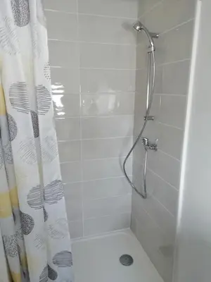 Salle de bains dans l'établissement Studio 5 proche du port